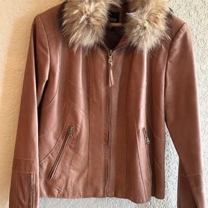 Leather/Fur Trimmed Jacket, Classic Look